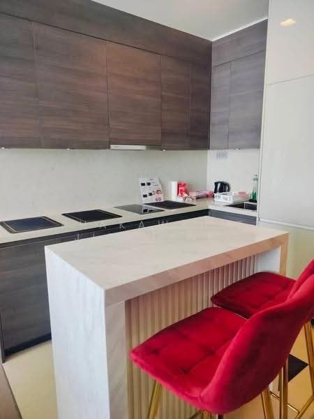 The Esse Asoke, Bangkok, 333 Soi Sukhumvit 21, Sukhumvit Road, Khlongtoei Nua, Watthana, Bangkok, 1 Bedroom, 53 sqm, Condo For Rent, by Phakawadee Jiramanee, 500537751 - DDproperty.com