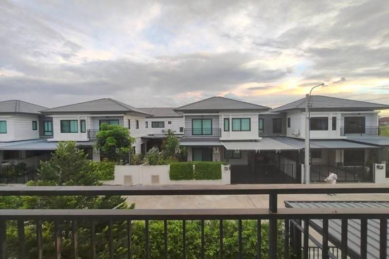 Britania Saimai Khukhot Station, Bangkok, 117 Sai Mai Rd., Sai Mai, Bangkok, 3 Bedrooms, 160 sqm, Single Detached House For Sale, by ชนะชาติ นนท์ตา, 500537830 - DDproperty.com