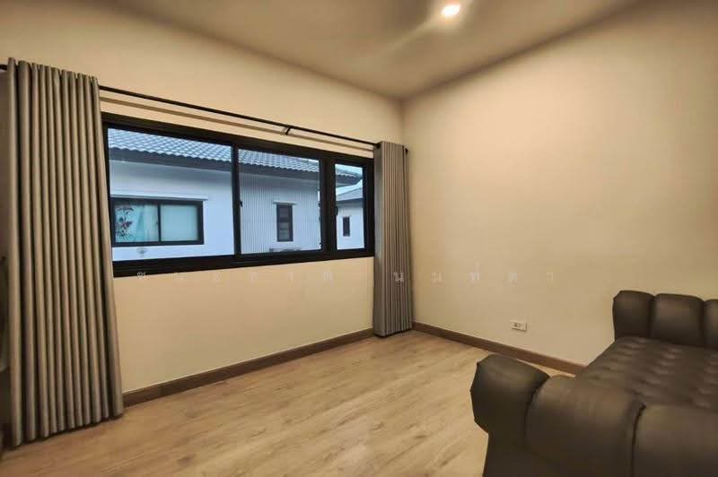Britania Saimai Khukhot Station, Bangkok, 117 Sai Mai Rd., Sai Mai, Bangkok, 3 Bedrooms, 160 sqm, Single Detached House For Sale, by ชนะชาติ นนท์ตา, 500537830 - DDproperty.com