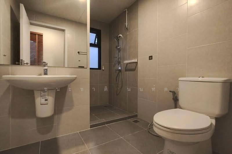 Britania Saimai Khukhot Station, Bangkok, 117 Sai Mai Rd., Sai Mai, Bangkok, 3 Bedrooms, 160 sqm, Single Detached House For Sale, by ชนะชาติ นนท์ตา, 500537830 - DDproperty.com