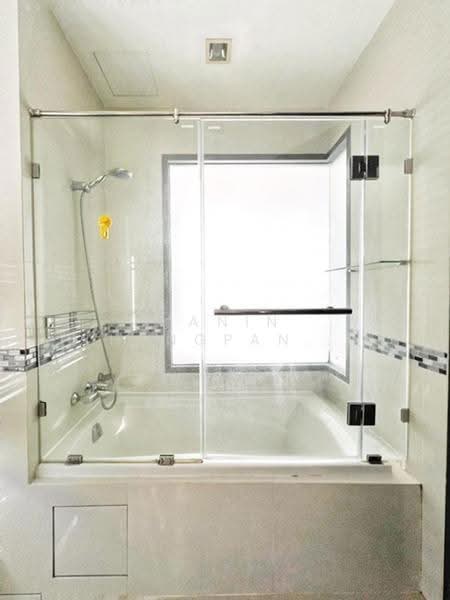 IDEO Q Phayathai, Bangkok, 138 Phayathai Road, Thung Phaya Thai, Ratchathewi, Bangkok, 2 Bedrooms, 74 sqm, Condo For Rent, by Kanin Thangpanyawa, 500537831 - DDproperty.com