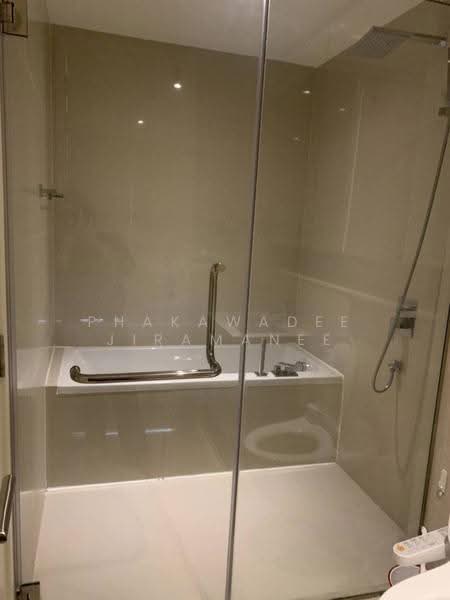 H Sukhumvit 43, Bangkok, 28 Sukhumvit 34 Road, Khlong Tan Nua, Watthana, Bangkok, 1 Bedroom, 38 sqm, Condo For Rent, by Phakawadee Jiramanee, 500537849 - DDproperty.com