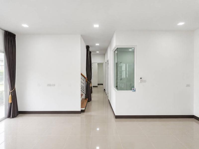 Golden Neo Bangna-Suan Luang, Bangkok, Bangna-Trad Road + Expressway, Dok Mai, Prawet, Bangkok, 4 Bedrooms, 155 sqm, Semi-Detached House (Twin House) For Sale, by กรกฤตย์ บุญสระ, 500537856 - DDproperty.com