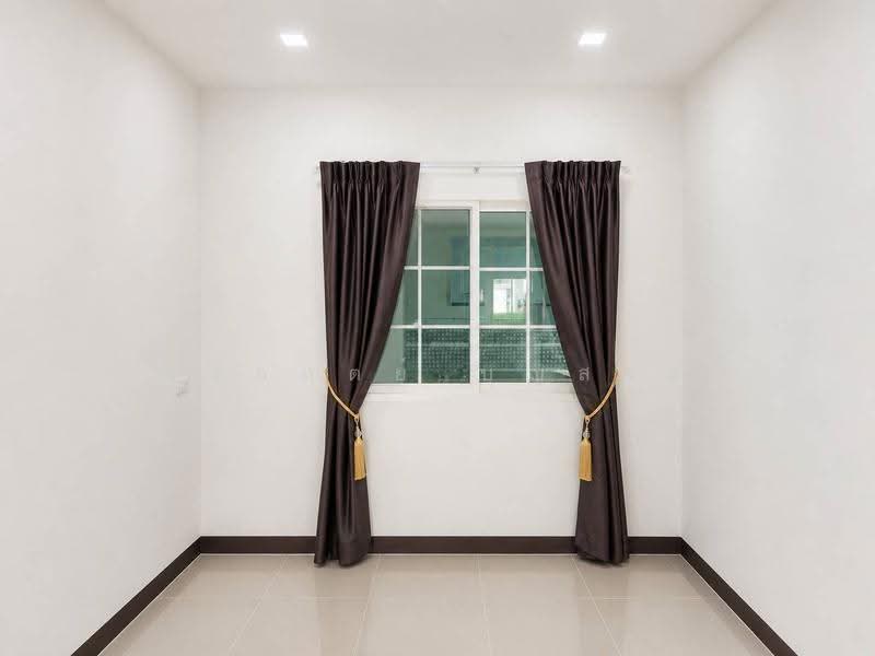 Golden Neo Bangna-Suan Luang, Bangkok, Bangna-Trad Road + Expressway, Dok Mai, Prawet, Bangkok, 4 Bedrooms, 155 sqm, Semi-Detached House (Twin House) For Sale, by กรกฤตย์ บุญสระ, 500537856 - DDproperty.com