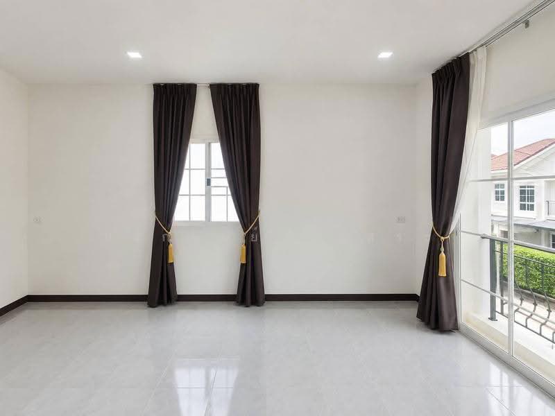 Golden Neo Bangna-Suan Luang, Bangkok, Bangna-Trad Road + Expressway, Dok Mai, Prawet, Bangkok, 4 Bedrooms, 155 sqm, Semi-Detached House (Twin House) For Sale, by กรกฤตย์ บุญสระ, 500537856 - DDproperty.com