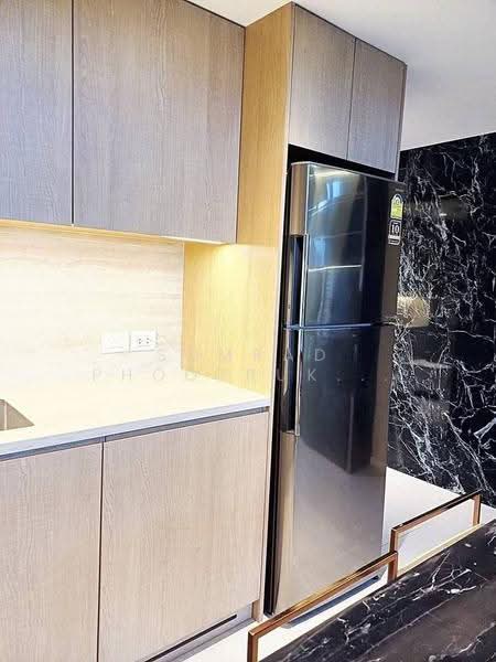 The Lofts Silom, Bangkok, Pramuan Road, Silom, Bang Rak, Bangkok, 1 Bedroom, 46 sqm, Condo For Rent, by Somrad Phoopruksachart, 500537858 - DDproperty.com
