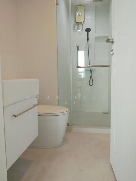 Life Ratchadapisek, Bangkok, 279 Ratchadapisaek Road, Huai Khwang, Bangkok, 2 Bedrooms, 65 sqm, Condo For Rent, by Khun Toey เตย, 500537862 - DDproperty.com
