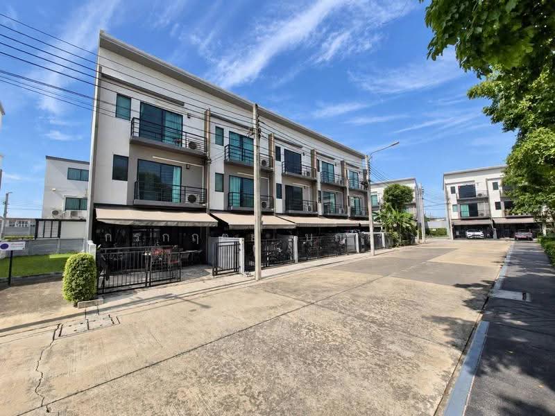 Baan Klang Muang Ramintra, Bangkok, Soi Kanchanaphisek 6/1, Tha Rang, Bang Khen, Bangkok, 3 Bedrooms, 155 sqm, Townhouse For Sale, by กรกฤตย์ บุญสระ, 500537917 - DDproperty.com