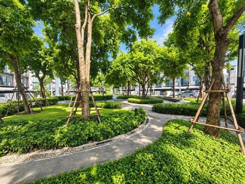 Baan Klang Muang Ramintra, Bangkok, Soi Kanchanaphisek 6/1, Tha Rang, Bang Khen, Bangkok, 3 Bedrooms, 155 sqm, Townhouse For Sale, by กรกฤตย์ บุญสระ, 500537917 - DDproperty.com