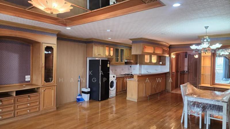 Centurion Park, Bangkok, Soi Aree 5, Samsen Nai, Phaya Thai, Bangkok, 1 Bedroom, 95 sqm, Condo For Rent, by Kanin Thangpanyawa, 500537935 - DDproperty.com