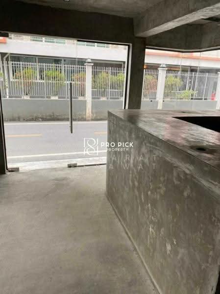 For Rent Retail Space near BTS Phrom Phong Sukhumvit Watthana Bangkok PP-00647, Bangkok, สุขุมวิท, Khlong Tan Nua, Watthana, Bangkok, , 35 sqm, Shophouse For Rent, by Konrarat Deesawat, 500537968 - DDproperty.com