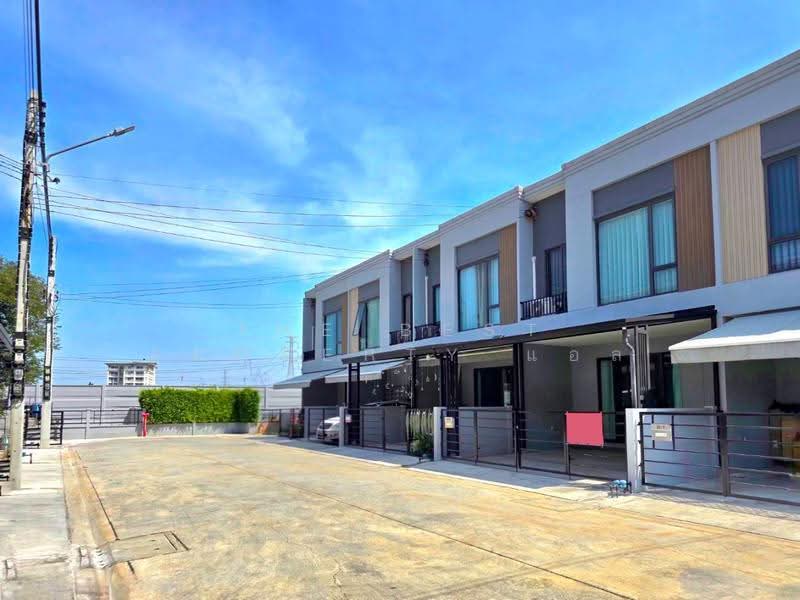 Pleno Petchkasem-Sai 4, Samut Sakhon, Soi Phutthasakhon 12, Om Noi, Krathum Baen, Samut Sakhon, 3 Bedrooms, 100 sqm, Townhouse For Sale, by The Best Property แอล , 500537973 - DDproperty.com
