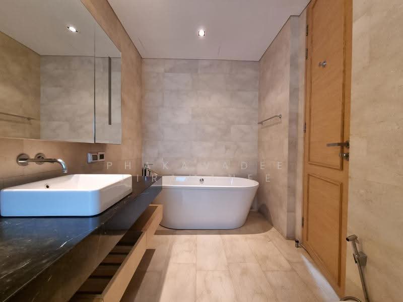 Saladaeng Residences : ศาลาแดง เรสซิเด้นซ์, กรุงเทพ, 29/1 ถนนสาทรเหนือ, สีลม, บางรัก, กรุงเทพ, 101 ตร.ม., คอนโด ให้เช่า, โดย Phakawadee Jiramanee, 500537985 - DDproperty.com