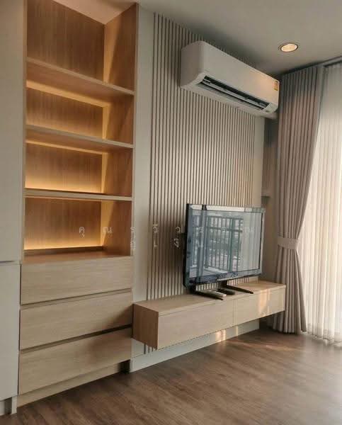 Intro Phaholyothin-Pradipat, Bangkok, Pradipat, Samsen Nai, Phaya Thai, Bangkok, 1 Bedroom, 44 sqm, Condo For Rent, by คุณรวีวรรณ อู่เงิน, 500538102 - DDproperty.com