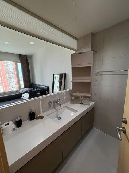 Siri At Sukhumvit, Bangkok, 902 Sukhumvit Road, Phra Kanong, Khlong Toei, Bangkok, 1 Bedroom, 53 sqm, Condo For Rent, by Kanin Thangpanyawa, 500538113 - DDproperty.com