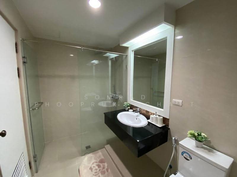 G.P. Grande Tower, Bangkok, 55 Sukhumvit 23, Khlongtoei Nua, Watthana, Bangkok, 3 Bedrooms, 220 sqm, Apartment For Rent, by Somrad Phoopruksachart, 500538130 - DDproperty.com