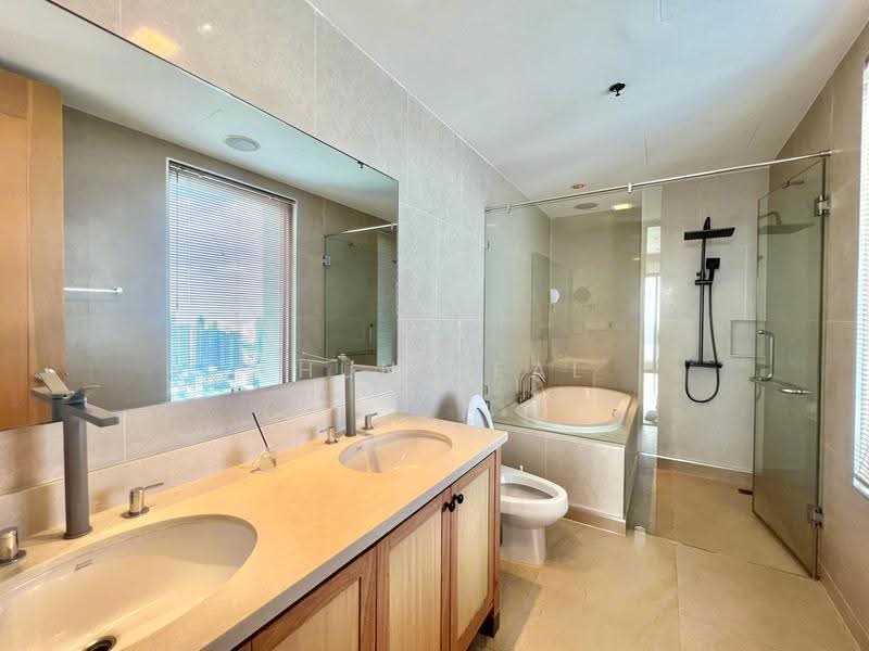 The Emporio Place, Bangkok, 93 Soi Sukhumvit 24, Sukhumvit Road, Khong Tan, Khlong Toei, Bangkok, 2 Bedrooms, 107 sqm, Condo For Rent, by Khun Real, 500538173 - DDproperty.com