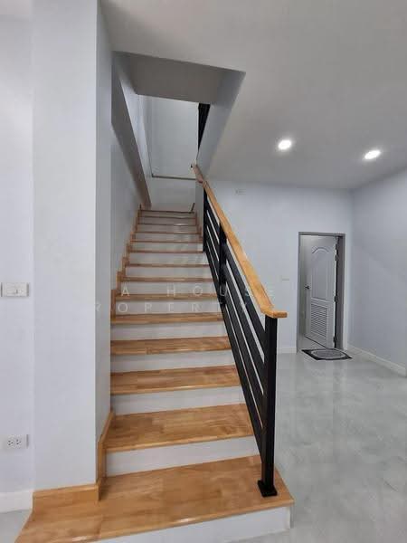 New detached house for sale in Sriracha Soi Bo Kok great location, beautiful house, Chon Buri (Pattaya), Surasak, Si Racha, Chon Buri (Pattaya), 3 Bedrooms, 75 sqm, Single Detached House For Sale, by A House Property Co.,Ltd., 500538182 - DDproperty.com
