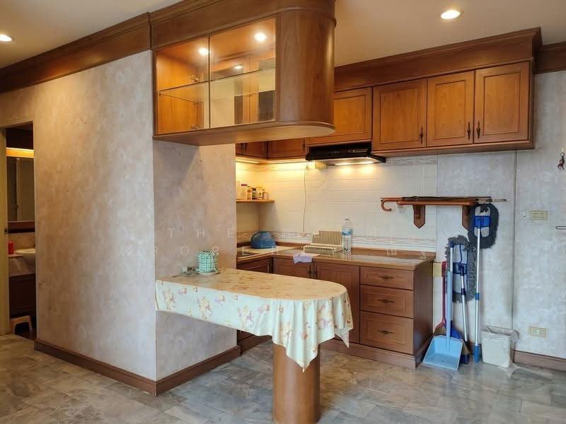Ratchayothin Place, Bangkok, Soi Phahonyothin 37, Lat Yao, Chatuchak, Bangkok, 2 Bedrooms, 56 sqm, Condo For Sale, by The Best Property ณัฐ, 500538186 - DDproperty.com