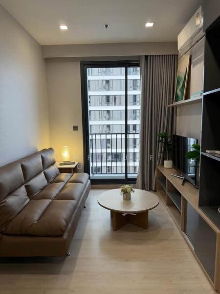 M Thonglor 10, Bangkok, 9 Soi Ekkamai 12, Ekkamai Road, Khlong Tan Nua, Watthana, Bangkok, 2 Bedrooms, 56 sqm, Condo For Rent, by The Luxe Group, 500538193 - DDproperty.com