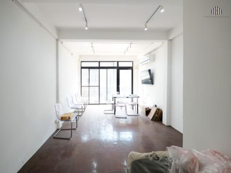 ปล่อยเช่า โฮมออฟฟิศ บ้าน ตึก รีโนเวทใหม่ 12 ตารางวา, Bangkok, Chong Nonsi, Yan Nawa, Bangkok, 1 Bedroom, 99 sqm, Townhouse For Rent, by คุณจี, 500538202 - DDproperty.com