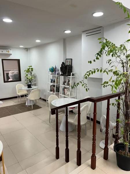 Sukhumvit 15, กรุงเทพ, Sukhumvit 15, คลองเตยเหนือ, วัฒนา, กรุงเทพ, 300 ตร.ม., Townhouse ให้เช่า, โดย ทศวัฏฏ์ วิเศษสัมมาพันธ์, 500538205 - DDproperty.com