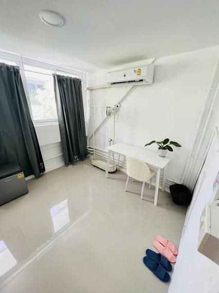 Townhouse Sukhumvit 15, Bangkok, Sukhumvit 15, Khlongtoei Nua, Watthana, Bangkok, 5 Bedrooms, 300 sqm, Townhouse For Rent, by ทศวัฏฏ์ วิเศษสัมมาพันธ์, 500538205 - DDproperty.com