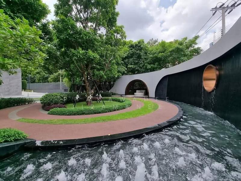 The Extro Phayathai-Rangnam, Bangkok, Rang Nam Alley, Samsen Nai, Phaya Thai, Bangkok, 1 Bedroom, 32 sqm, Condo For Rent, by Phakawadee Jiramanee, 500538217 - DDproperty.com