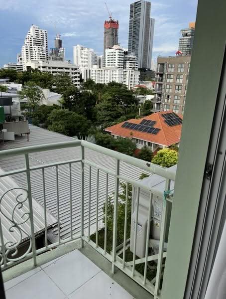 Raintree Villa, Bangkok, 108 198 Soi Sukhumvit 53, Khlong Tan Nua, Watthana, Bangkok, 1 Bedroom, 32 sqm, Condo For Rent, by Line: @KatAgent, 500538218 - DDproperty.com