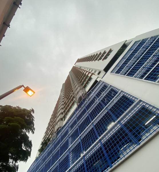St Louis Grand Terrace : เซ็นต์ห ลุยส์ แกรนด์ เทอเรส, กรุงเทพ, ซอย สาทร 11 S Sathon Rd, ยานนาวา, สาทร, กรุงเทพ, 105 ตร.ม., คอนโด ให้เช่า, โดย Phakawadee Jiramanee, 500538233 - DDproperty.com