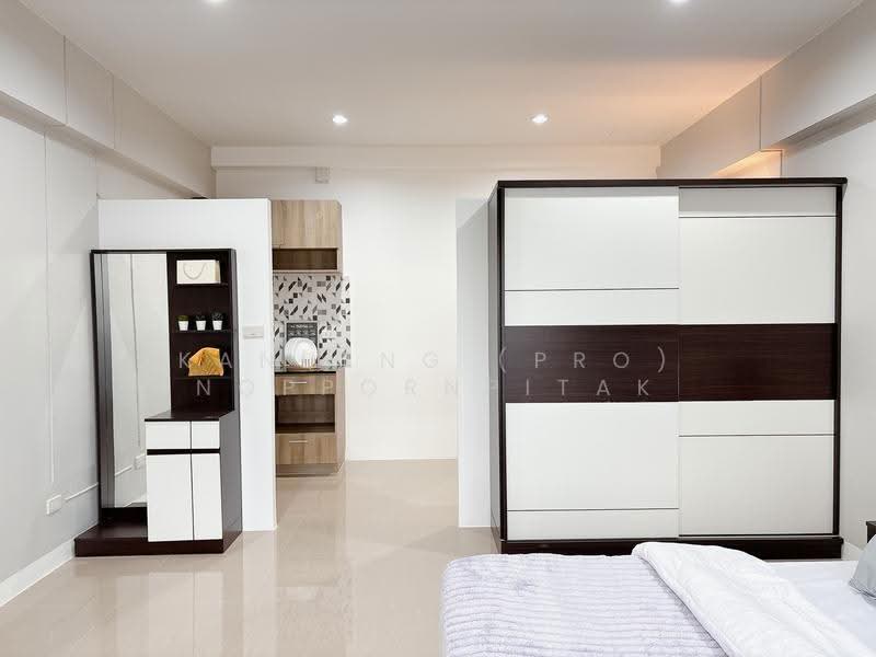Central Ratchayothin Park, Bangkok, Phaholyothin, Chan Kasem, Chatuchak, Bangkok, 1 Bedroom, 38 sqm, Condo For Sale, by Kanueng (Pro) Noppornpitak, 500538243 - DDproperty.com