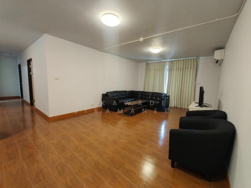 Pipat Place, Bangkok, 37 Soi Sathon 6, Silom, Bang Rak, Bangkok, 2 Bedrooms, 105 sqm, Condo For Rent, by Phakawadee Jiramanee, 500538255 - DDproperty.com