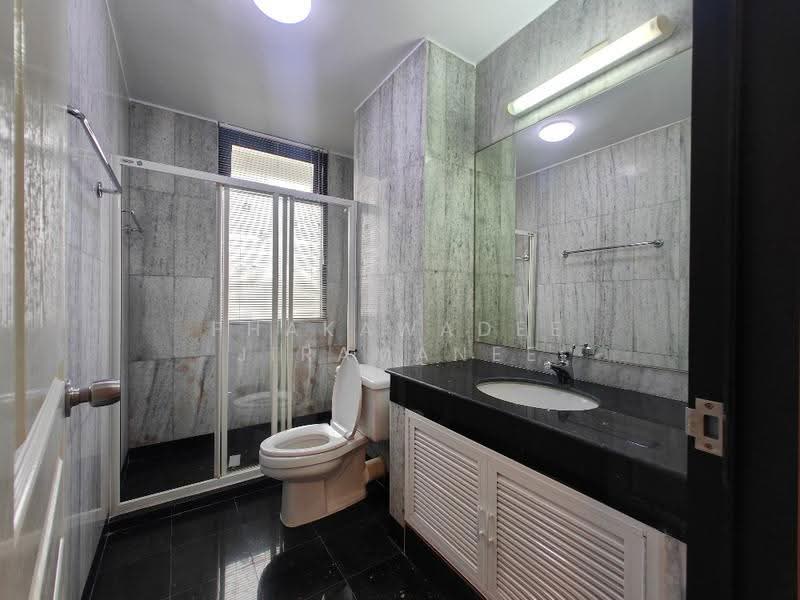 Pipat Place, Bangkok, 37 Soi Sathon 6, Silom, Bang Rak, Bangkok, 2 Bedrooms, 105 sqm, Condo For Rent, by Phakawadee Jiramanee, 500538255 - DDproperty.com