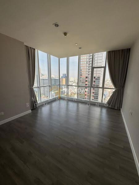 The Room Sathorn, Bangkok, 78 Pan Road, Silom, Bang Rak, Bangkok, 2 Bedrooms, 78 sqm, Condo For Sale, by Neeranuch Somprasong, 500538263 - DDproperty.com