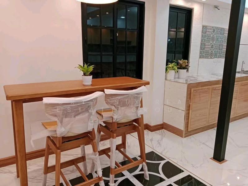 ขาย/เช่า บ้านสุขุมวิท ติดรถไฟฟ้า BTS ( Sukumvit road / soi 68), Bangkok, Bang Na Nuea, Bang Na, Bangkok, 4 Bedrooms, 190 sqm, Townhouse For Rent, by Forty-Six Real Estate Group, 500538286 - DDproperty.com