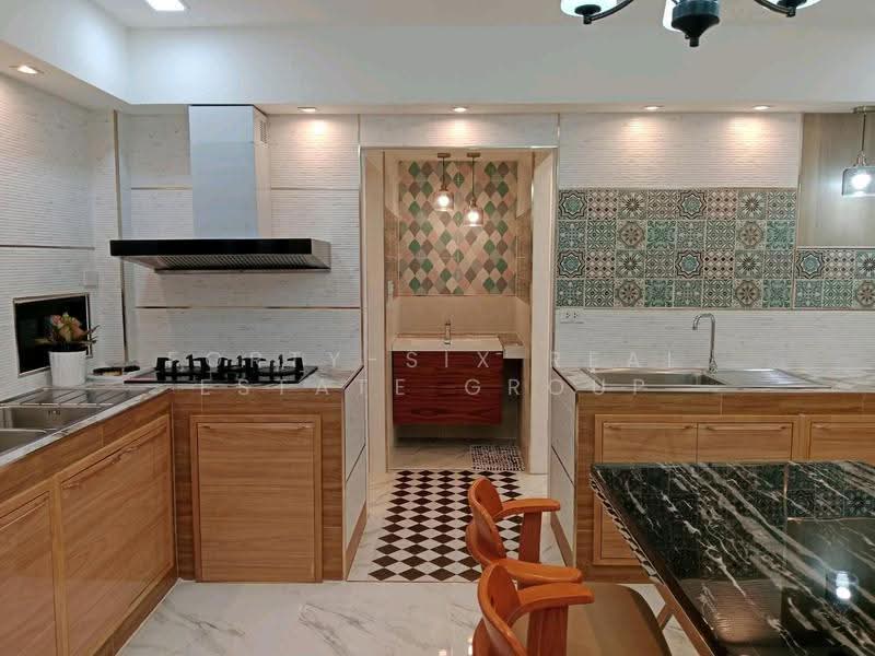 ขาย/เช่า บ้านสุขุมวิท ติดรถไฟฟ้า BTS ( Sukumvit road / soi 68), Bangkok, Bang Na Nuea, Bang Na, Bangkok, 4 Bedrooms, 190 sqm, Townhouse For Rent, by Forty-Six Real Estate Group, 500538286 - DDproperty.com
