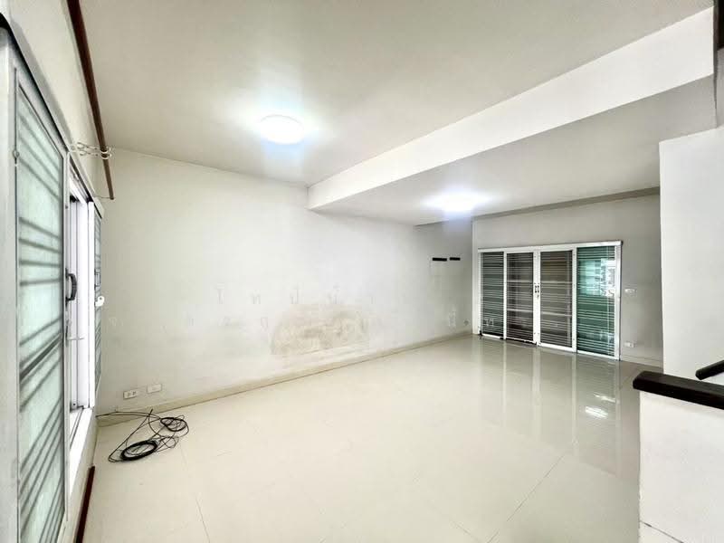 The Connect 22 Ramindra - Minburi : เดอะคอนเนค 22 รามอินทรา - มีนบุรี, กรุงเทพ, ถนนสุวินทวงศ์, มีนบุรี, กรุงเทพ, 140 ตร.ม., ทาวน์เฮ้าส์ ขาย, โดย คุณพี, 500538294 - DDproperty.com
