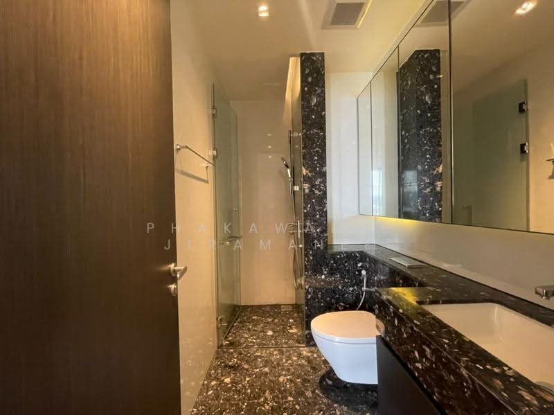 BEATNIQ Sukhumvit 32, Bangkok, Soi Sukhumvit 32, Sukhumvit Road, Khong Tan, Khlong Toei, Bangkok, 2 Bedrooms, 81 sqm, Condo For Rent, by Phakawadee Jiramanee, 500538312 - DDproperty.com