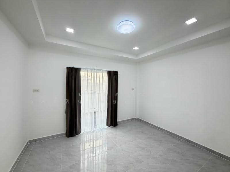 เค.ซี.พาร์ควิลล์ 3, กรุงเทพ, สามวาตะวันตก, คลองสามวา, กรุงเทพ, 200 ตร.ม., บ้านเดี่ยว ขาย, โดย นภัสศรณ์ วงศ์สินไทยกร (นันท์), 500538339 - DDproperty.com