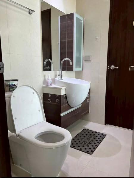 Sky Walk Residences, Bangkok, 1599 Sukhumvit Road, Phra Kanong Nua, Watthana, Bangkok, 1 Bedroom, 52 sqm, Condo For Rent, by Keerati Wangrujirakul, 500538350 - DDproperty.com