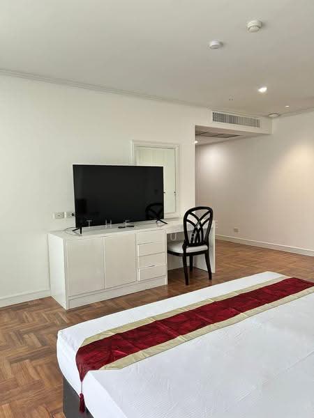 GM Tower, Bangkok, 39 Soi Sukhumvit 20, Khlong Toei, Bangkok, 3 Bedrooms, 315 sqm, Condo For Rent, by The Luxe Group, 500538354 - DDproperty.com