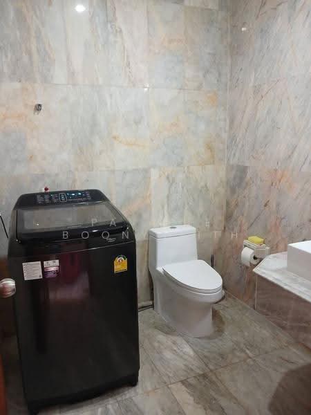 4-BR Townhouse, Prachuap Khiri Khan, Hua Hin, Prachuap Khiri Khan, 4 Bedrooms, 250 sqm, Townhouse For Sale, by Pavadee Boonyarith, 500538365 - DDproperty.com