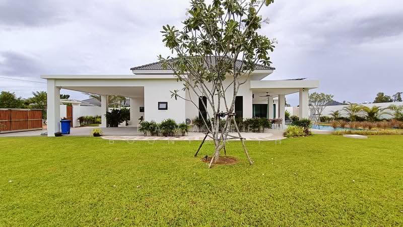 3-BR Villa, Prachuap Khiri Khan, Wang-Pong, Pran Buri, Prachuap Khiri Khan, 3 Bedrooms, 220 sqm, Villa For Sale, by Pavadee Boonyarith, 500538369 - DDproperty.com