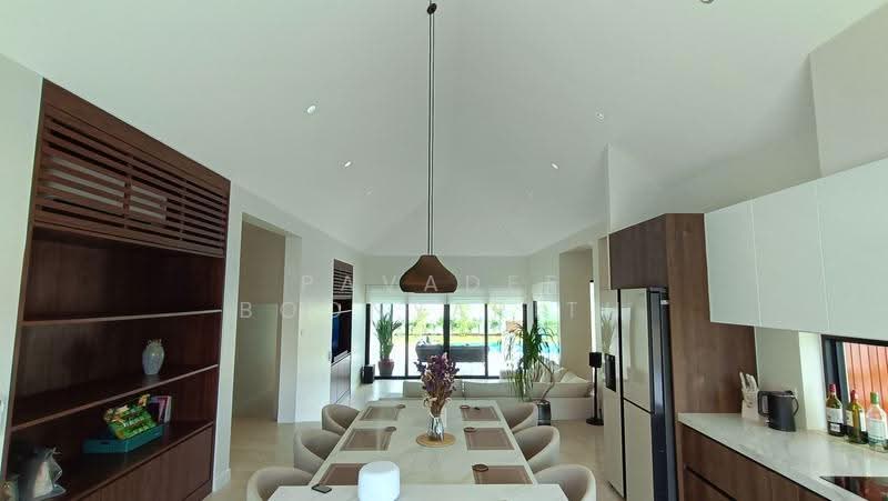 3-BR Villa, Prachuap Khiri Khan, Wang-Pong, Pran Buri, Prachuap Khiri Khan, 3 Bedrooms, 220 sqm, Villa For Sale, by Pavadee Boonyarith, 500538369 - DDproperty.com