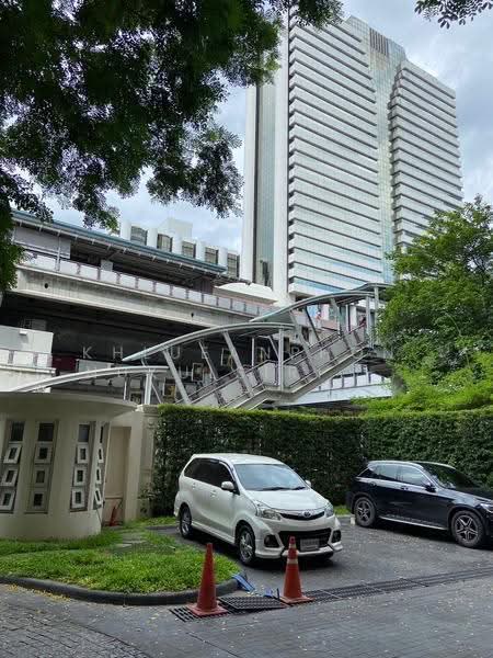 The Infinity, Bangkok, 98 Narathiwatratchanakharin Road, Silom, Bang Rak, Bangkok, 2 Bedrooms, 90 sqm, Condo For Rent, by Khlueanphon Nukulsirisak, 500538414 - DDproperty.com