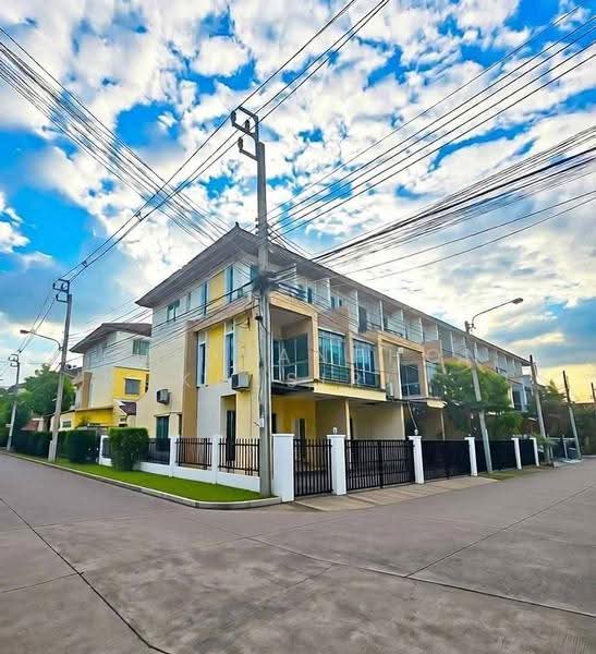 undefined, Bangkok, Talat Bang Khen, Lak Si, Bangkok, 3 Bedrooms, 204 sqm, Single Detached House For Sale, by Khlueanphon Nukulsirisak, 500538446 - DDproperty.com