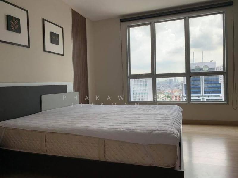Life @ Sathorn 10, Bangkok, 48 Soi Sathorn 10, Sathorn Road, Silom, Bang Rak, Bangkok, 2 Bedrooms, 67 sqm, Condo For Rent, by Phakawadee Jiramanee, 500538479 - DDproperty.com