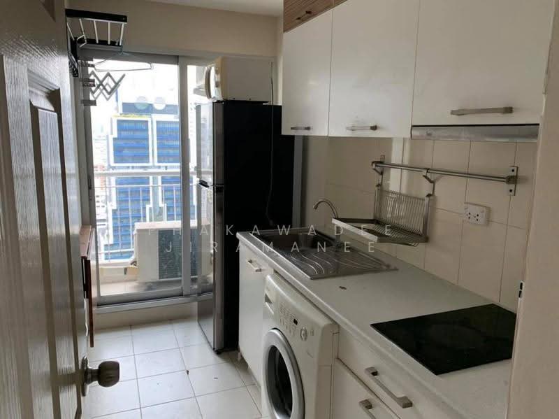 Life @ Sathorn 10, Bangkok, 48 Soi Sathorn 10, Sathorn Road, Silom, Bang Rak, Bangkok, 2 Bedrooms, 67 sqm, Condo For Rent, by Phakawadee Jiramanee, 500538479 - DDproperty.com
