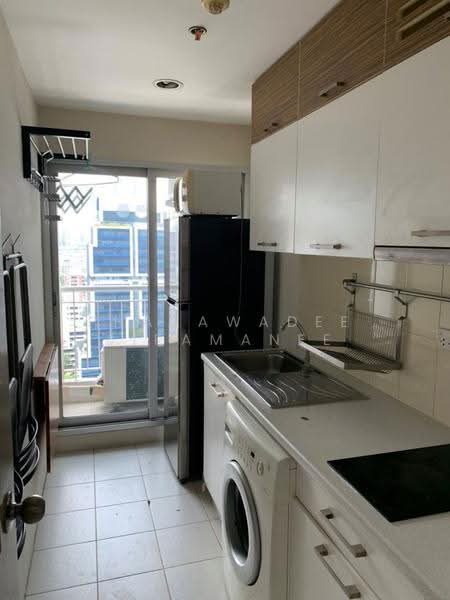 Life @ Sathorn 10, Bangkok, 48 Soi Sathorn 10, Sathorn Road, Silom, Bang Rak, Bangkok, 2 Bedrooms, 67 sqm, Condo For Rent, by Phakawadee Jiramanee, 500538479 - DDproperty.com