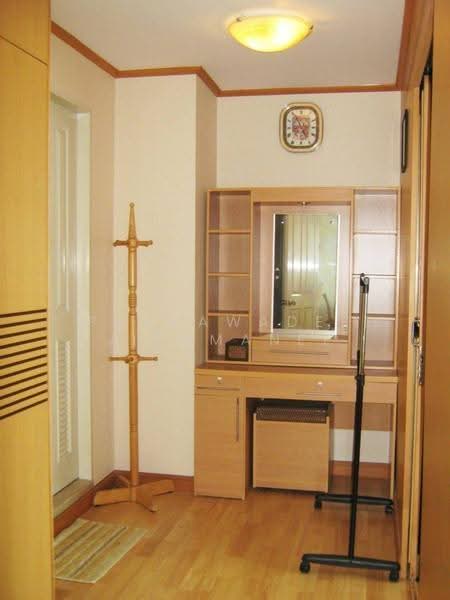 Baan Sathon, Bangkok, 57 Ngam Duphli Alley, Thung Maha Mek, Sathon, Bangkok, 1 Bedroom, 75 sqm, Condo For Rent, by Phakawadee Jiramanee, 500538484 - DDproperty.com